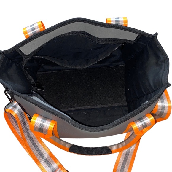 Haute Shore Isla Tote - Picture 4 of 5